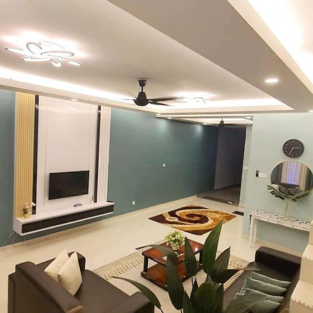 Homestay Layang Masai Luaran gambar